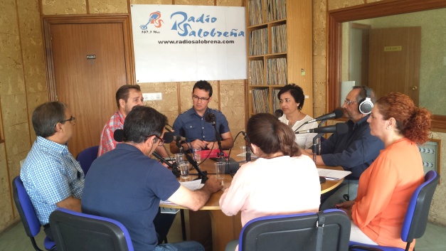 Un momento del debate en directo.